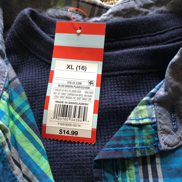 Boys XL long sleeve shirt & lg navy waffle shirt. - Picture 2 of 4